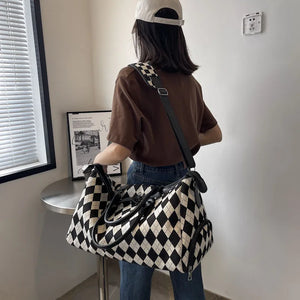 Retro Casual Shoulder Bag Women High-capacity Messenger Bag Backpack