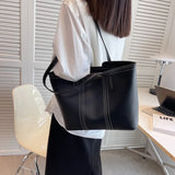 PU Leather Leisure Women Fashionable Handbags with Large Capacity