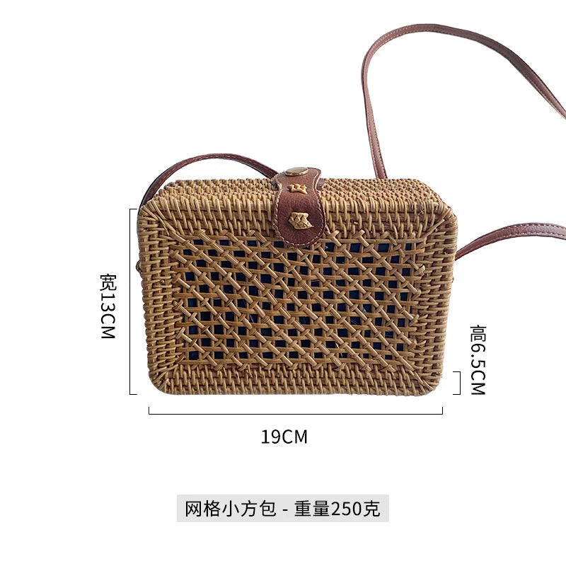 Hand Woven Rattan Basket Bag Bohemian Casual Women Solid Circular