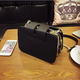 Spring Chain Strap Shoulder Bag Clutch Handbag with Metal Buckle
