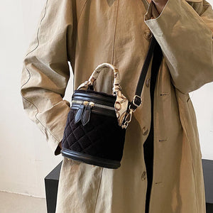 Vintage Quilting Velvet Womens Crossbody Scarf Wrapped Chain Zipper Bucket Bag