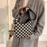2023 Fashion Ladies Shoulder Bag Retro Plaid Saddle Bag