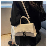2023 Fashion Full Diamond Handbag Hourglass Flap Shoulder Bag
