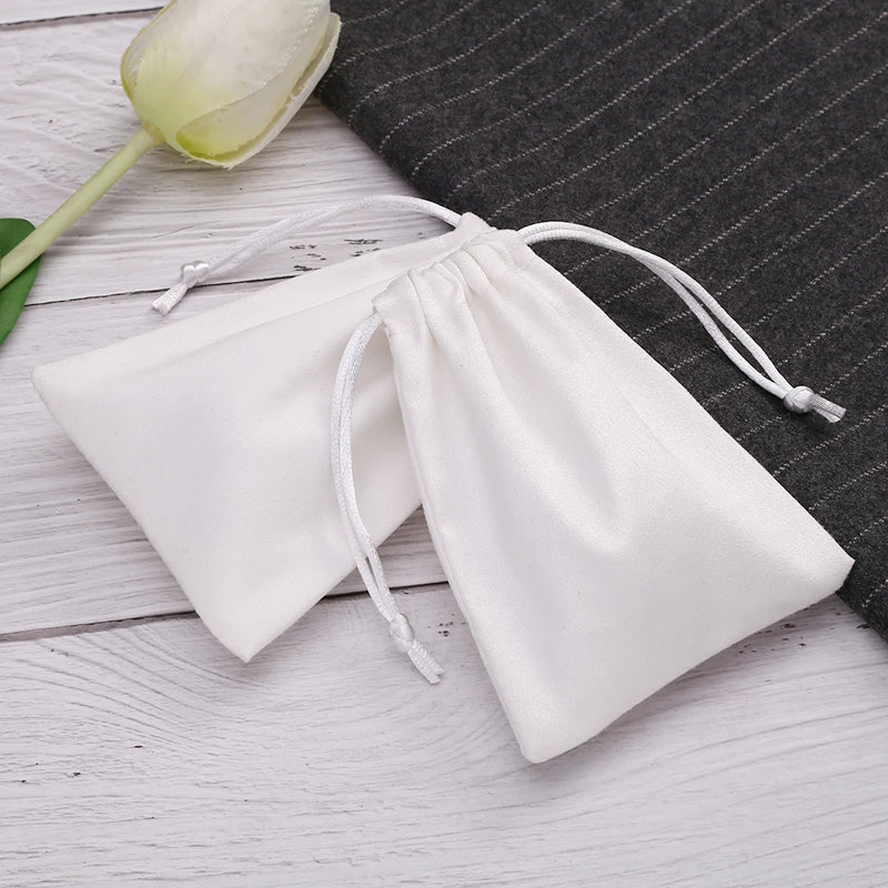 5pcs Flannel Velvet Jewelry Drawstring Bag Pouch for Christmas Wedding Favors