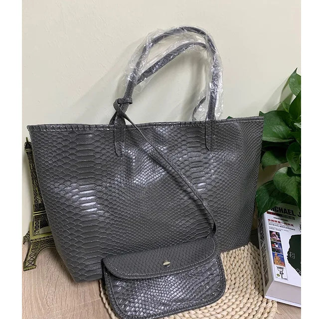 Alirattan Large Capacity Shoulder Bag, PU Leather Shopping Tote