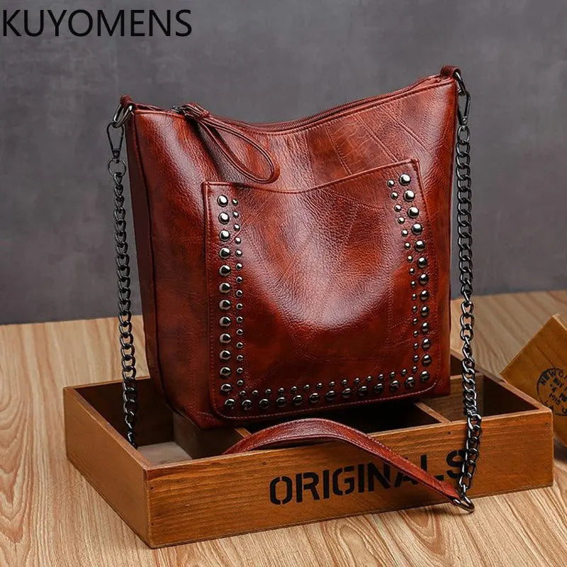 Annmouler Vintage Shoulder Bag Rivet Bucket Bag Brown Crossbody Bag