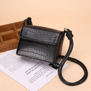 Small Crocodile Pattern Crossbody Bag Retro Style Solid Flap Shoulder Bag