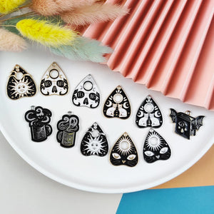 10pcs Punk Tarot Card Enamel Charms DIY Halloween Pendants