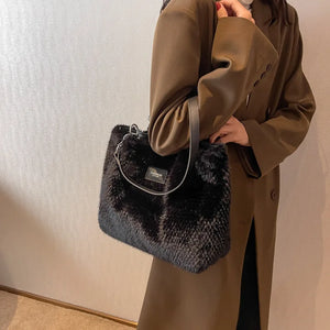 Autumn Winter Plush Shoulder Bag Women Large Capacity Handbag
