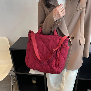 Quilted Crossbody Bag Large Capacity Shoulder Bag for Women