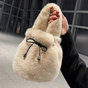 Plush Shoulder Bag Women's Messenger Bag Portable Fur Bag