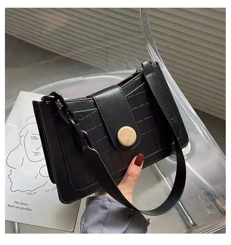 Autumn Chain Shoulder Bag Messenger Bag with Chain Strap