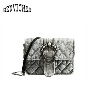 Velvet Pearl Small Square Shoulder Bag R535