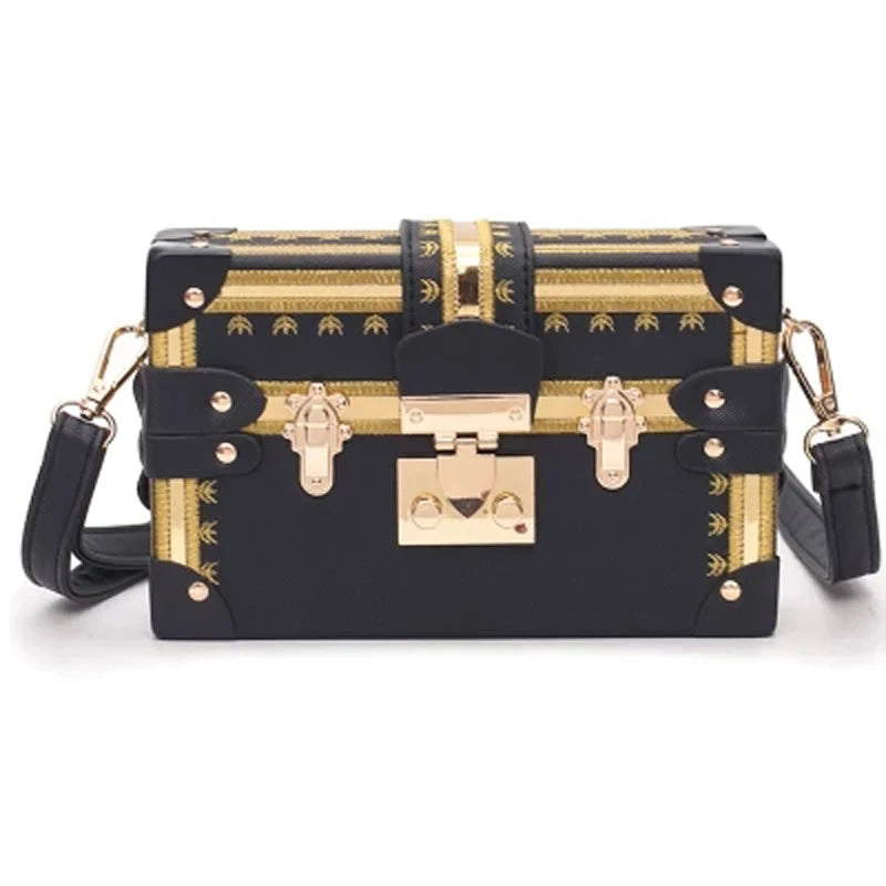 Vintage Handbags Clutch Retro Messenger Bags Rivet Crossbody Small Handbag