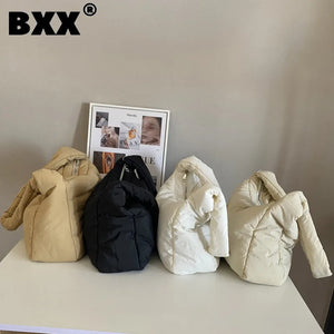 Women's Large Capacity Solid Pleated Shoulder Bag