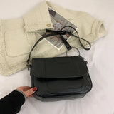 High-Quality Women's Shoulder Bag for Versatile Use 8P0285