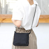Leisure Canvas Shoulder Bag with O-ring Zipper