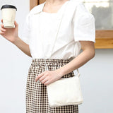 Leisure Canvas Shoulder Bag with O-ring Zipper