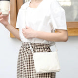 Leisure Canvas Shoulder Bag with O-ring Zipper