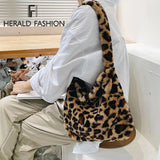 Faux Fur Women Shoulder Bag Love Heart Printing Soft Plush Female Crossbody Bag