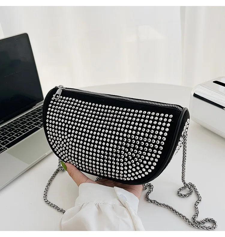 Women's Chain Messenger Shoulder Bag Casual Dumplings Saddle Bag