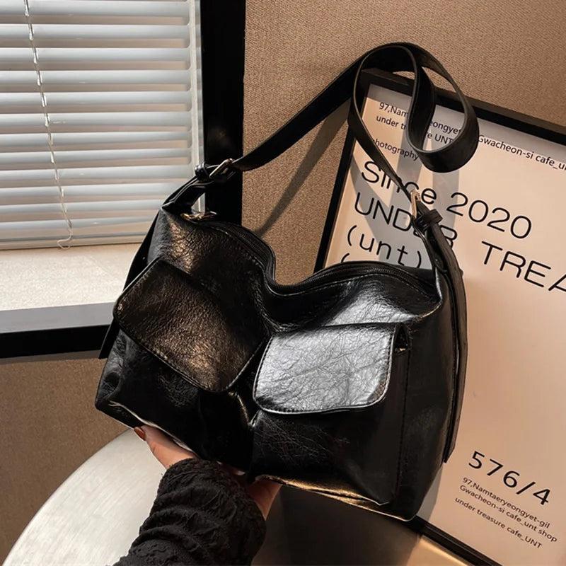 Leisure Women Large Capacity Shoulder Bag Casual Lady Messenger