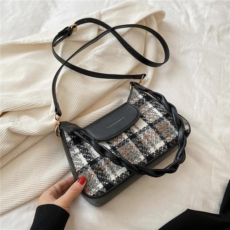 Small Plaid Shoulder Bag Woolen Fabric Winter Crossbody Handbag for Women