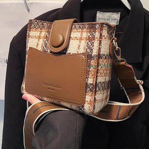 Stylish Women's Cross-body Bag with Niche Design