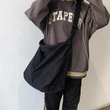 Canvas Shoulder Bag Large Capacity Handbags Female Casual Travel Bags