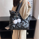 Winter Women's Padded Shoulder Bag Down Fabric Large Capacity Messenger Bag Hand