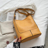 Winter Large Capacity Vintage Leather Handbag Tote Bag