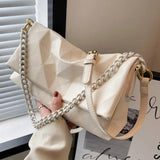 Elegant Ladies One Shoulder Messenger Bag for Parties B402