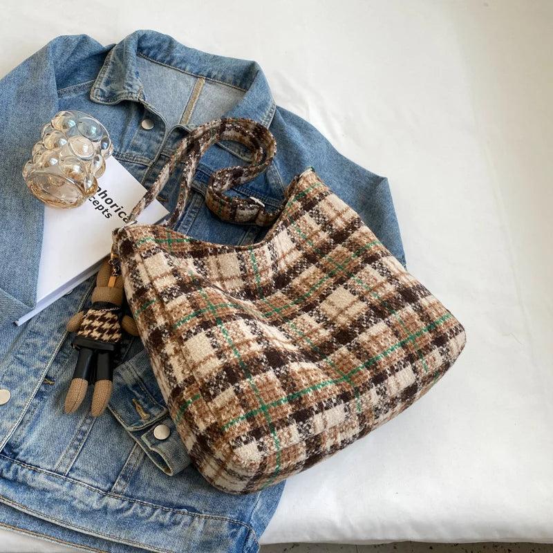 Wool Knitting Large Capacity Women Handbag Winter Checker Shoulder Bag