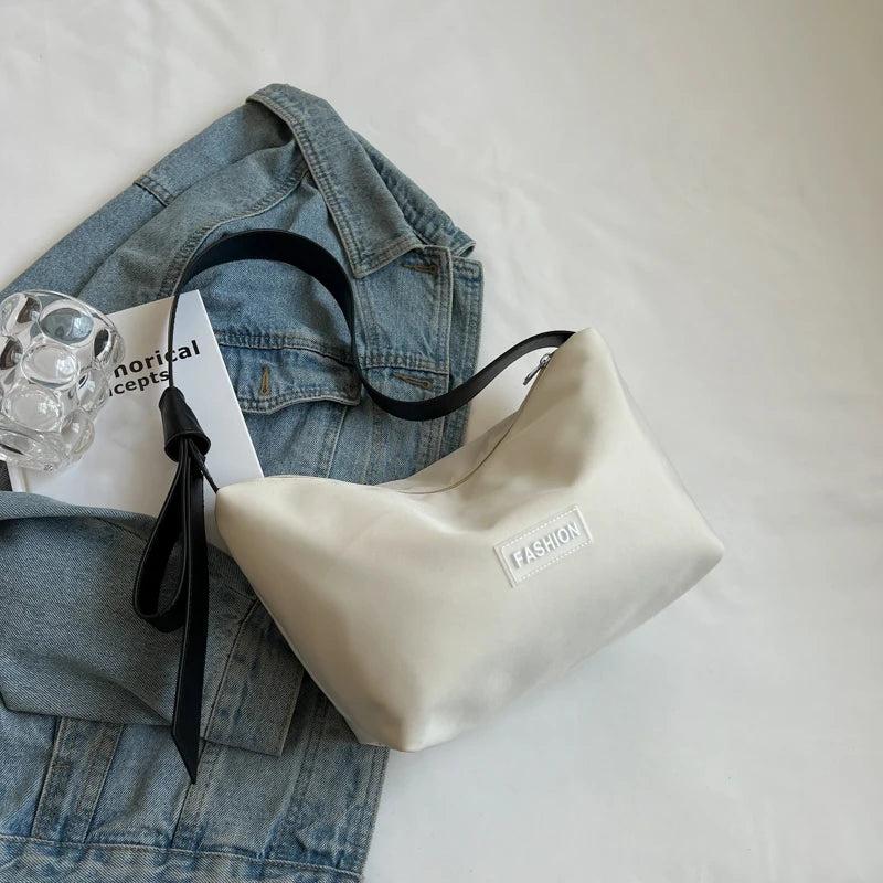 Canvas Letter Printing Women's One-Shoulder Handbag