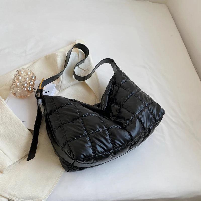 LEFTSIDE Winter Big Cloth Hobo Bag for Women Shopper Shoulder Side Bag
