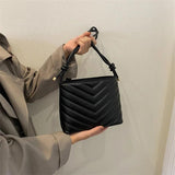 French Retro Niche Single Shoulder Bag Light Texture Underarm Handbag