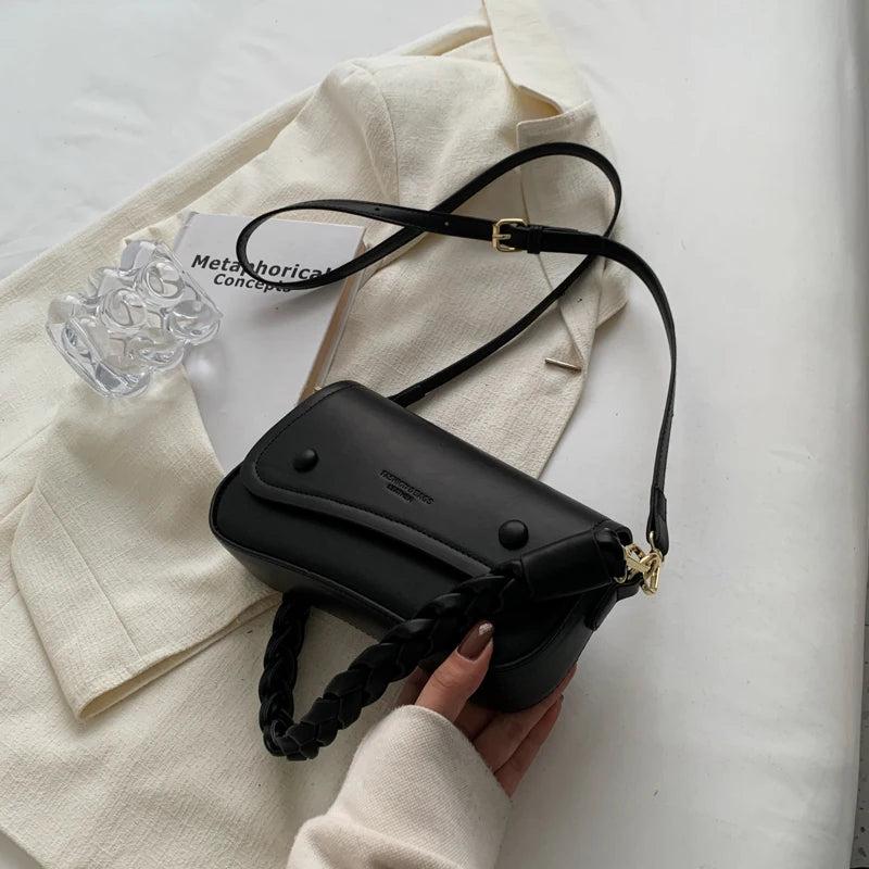 Women's Winter Leather Saddle Bag