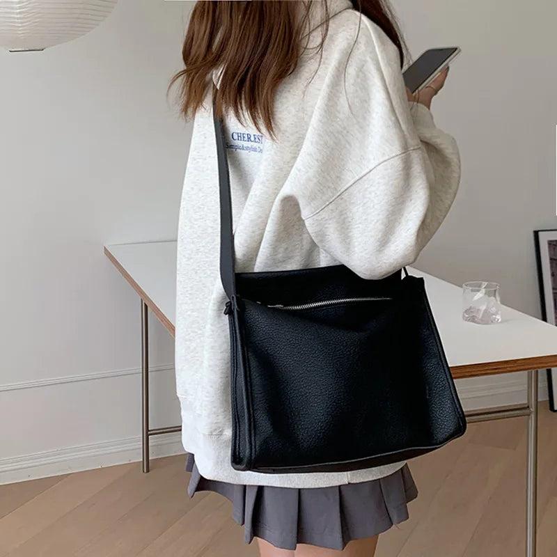 Casual Women Shoulder Bags Wide Strap Crossbody Messenger Bag