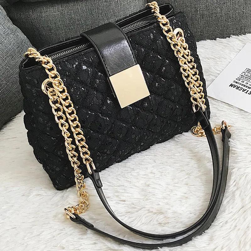 Diamond Pattern Chain Shoulder Bag for Women