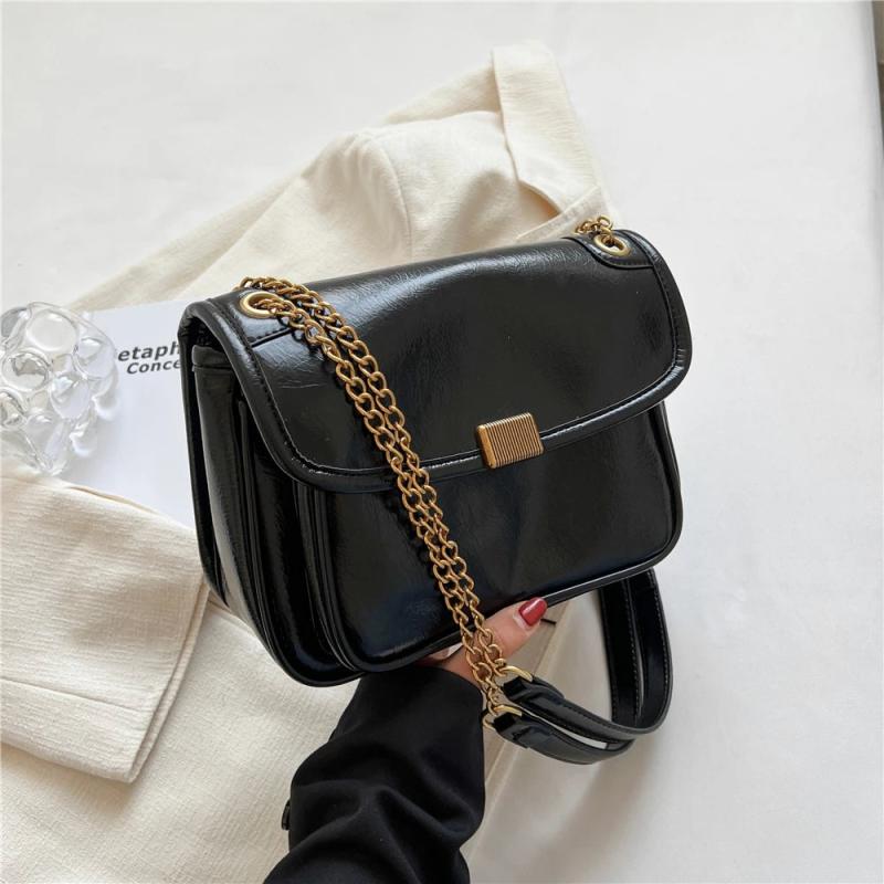 Vintage Large Capacity Women's Shoulder Bag