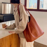 Women's Travel Shoulder Bag Vintage Soft Leather Handbag Tote