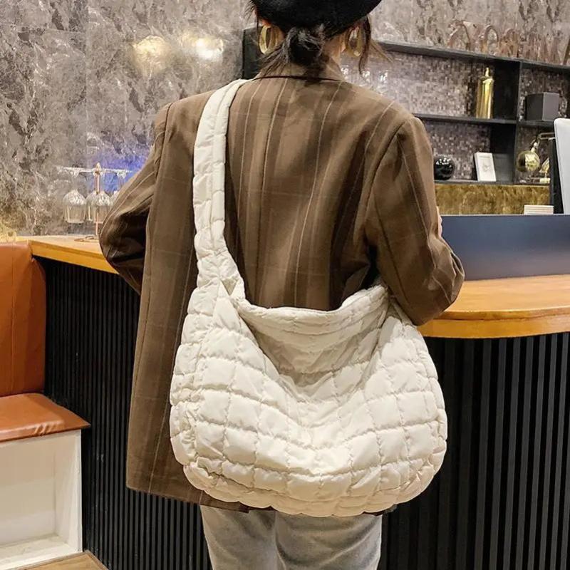 Personality Light Large Capacity Messenger Down Cotton Bag
