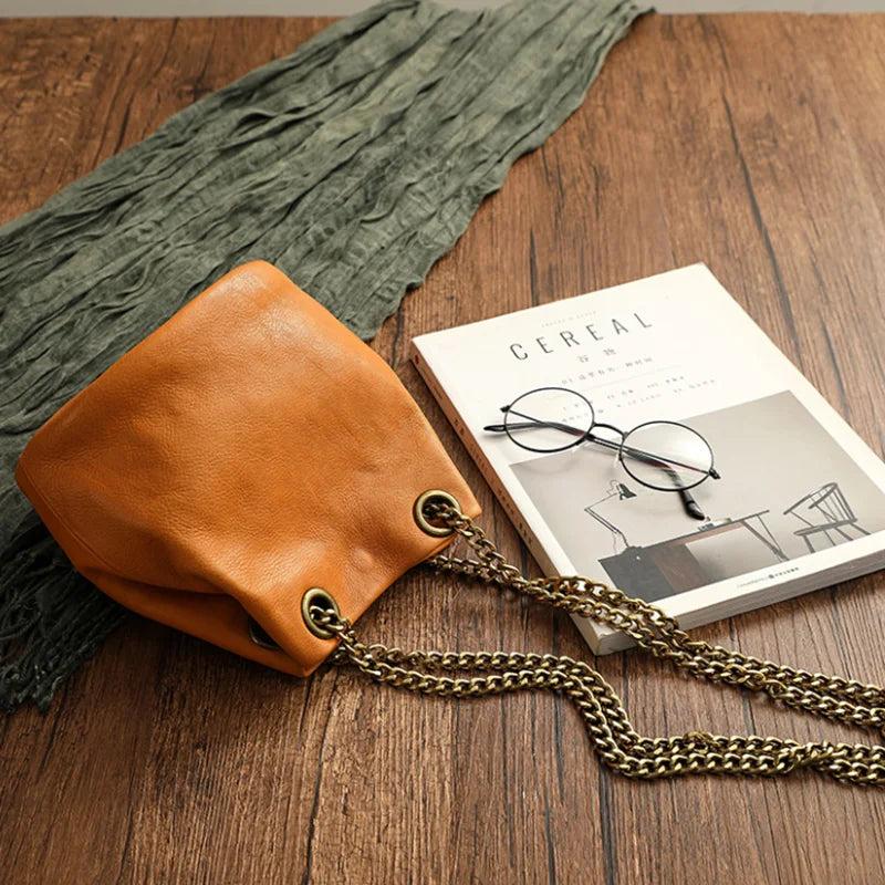 Retro Women's Messenger Bag Chain Tassel Leather Bucket Bag
