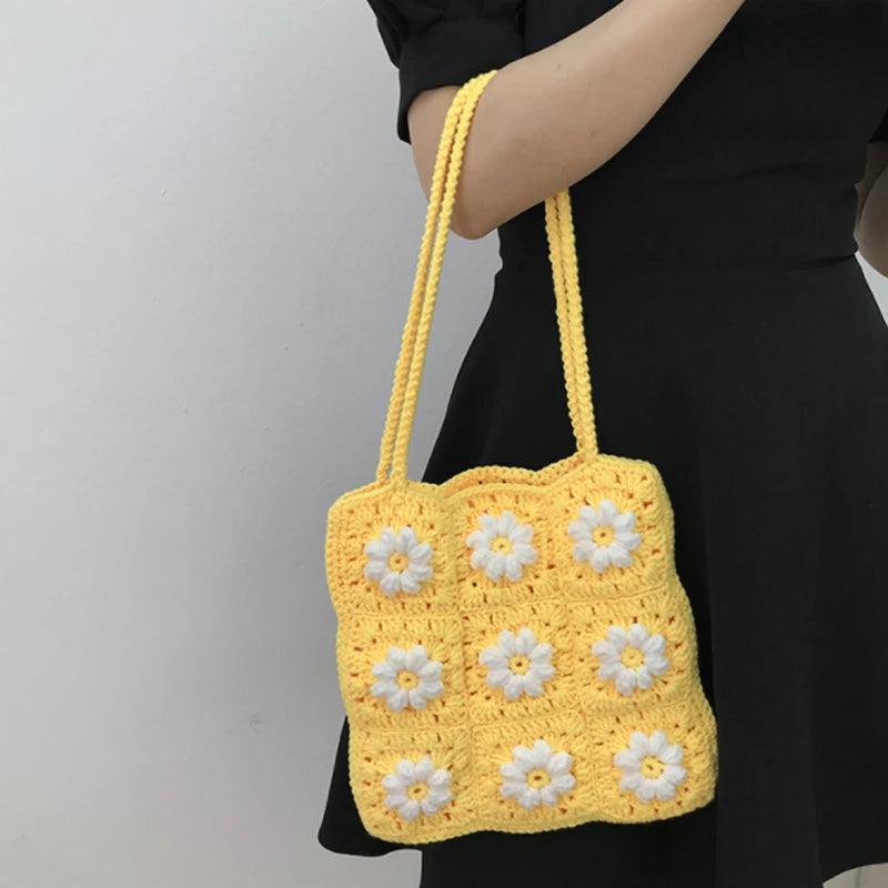 Women's Flower Crochet Wrist Bag Summer Beach Shoulder Purse