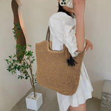 Hand-woven Women's Bohemian Straw Shoulder Bag