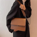 Vintage Wide Strap Underarm Shoulder Bags For Women Push Lock Crossbody Work
