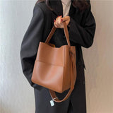 Vintage Wide Strap Bucket Shoulder Bag Large Capacity Crossbody Women