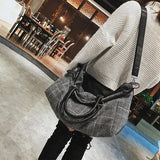Large Capacity Women Travel Bags Luggage Duffle Messenger Handbag