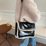 Vintage Oil Wax Leather Shoulder Bag Lamb Wool Messenger Chain Bag HPS1272