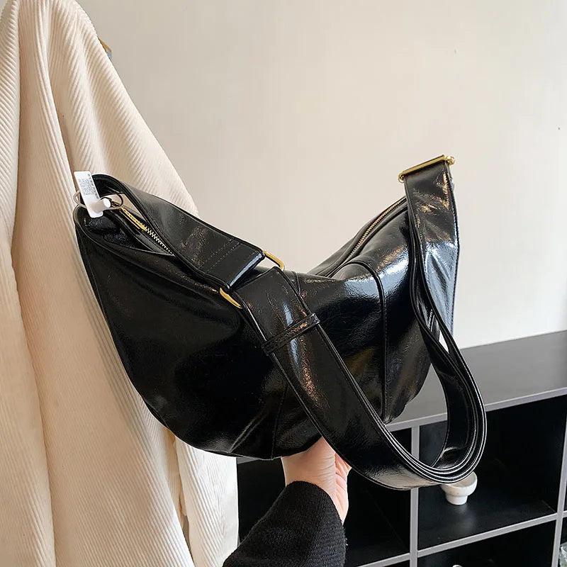 LEFTSIDE Splicing Leather Shoulder Bag for Women Large High Capacity Hobo Bag